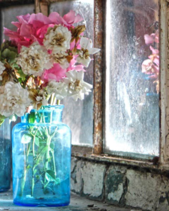 Vera Rossi, "Vaso blu con oleandri"